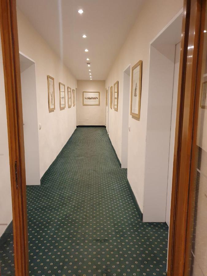 Landhotel Der Schwallenhof Bad Driburg Exterior photo